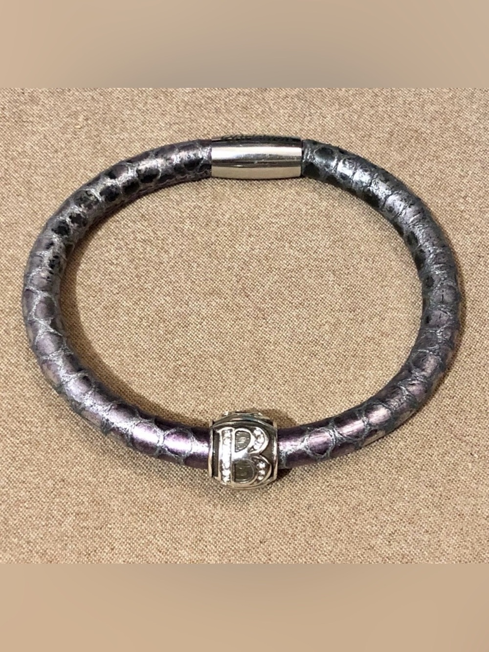 Brighton Alpha Bead initial B Upper case letter Silver with crystals Vintage - Picture 5 of 5